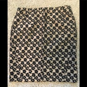 Ann Taylor black and gold pencil skirt